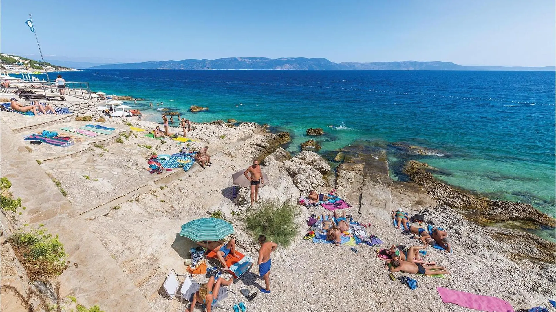 1 Bedroom Lovely Apartment In Koromacno Kroatien