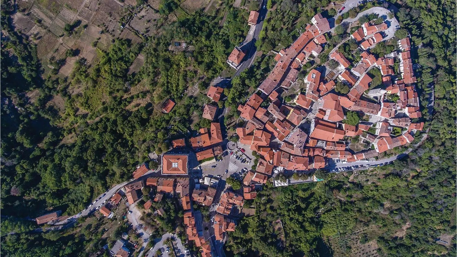 1 Bedroom Lovely Apartment In Koromacno